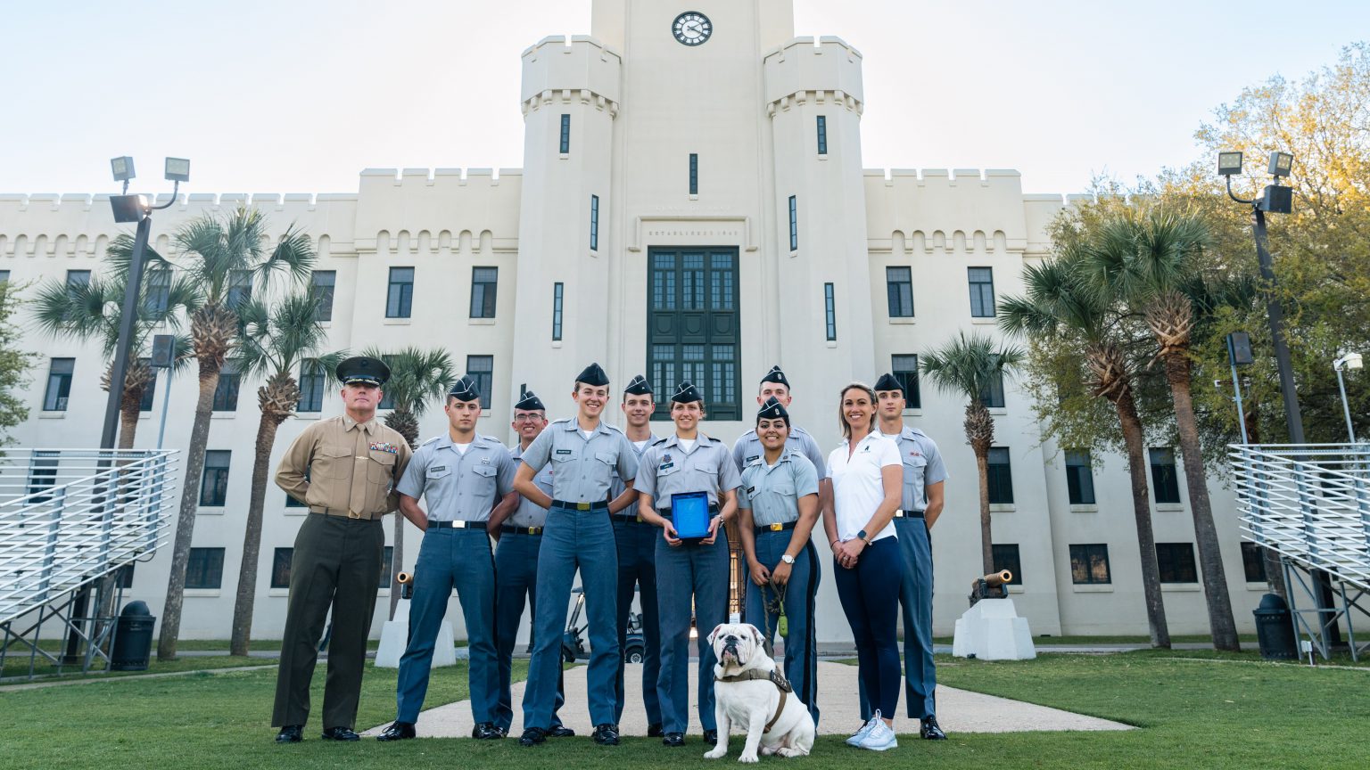 Citadel gana el primer lugar en competencia de Universidades Militares